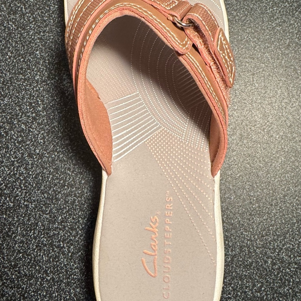 Clarks Pink Sandals Comfortable Summer Footwear - Picture 4 of 10